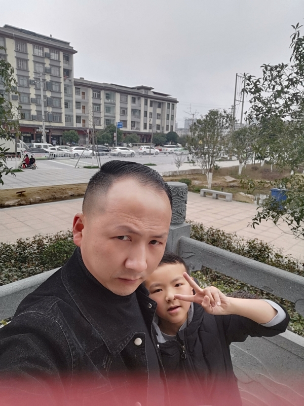 浩瀚宇宙的第一张照片--咸宁交友中心